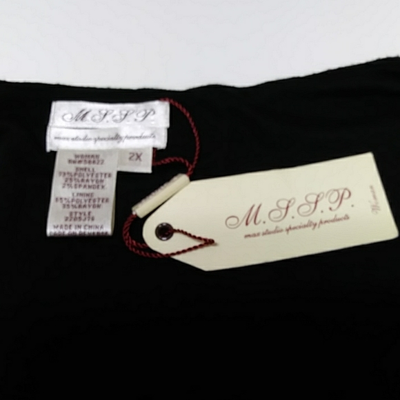 Max Studio Specialty Products top - Picture 2 of 5